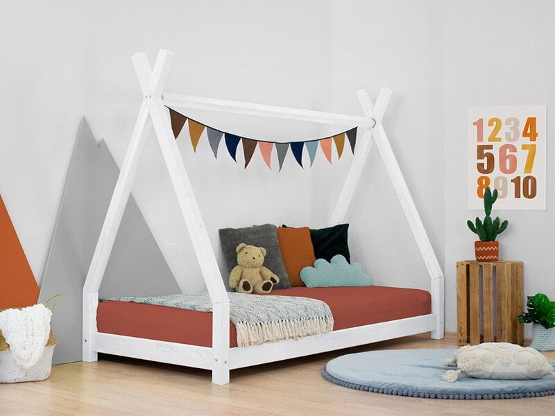 Cama infantil de madera NAKANA en forma de tipi Cama infantil de madera NAKANA en forma de tipi