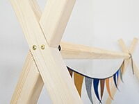 Cama infantil de madera NAKANA en forma de tipi Cama infantil de madera NAKANA en forma de tipi