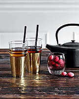 Vaso con hoja de metal dorada Vaso con hoja de metal dorada