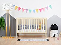 Cuna SLEEPY con altura de somier ajustable y cabeceros completos Cuna SLEEPY con altura de somier ajustable y cabeceros completos