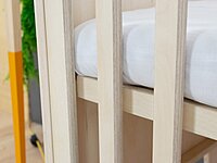 Cuna SLEEPY con altura de somier ajustable y cabeceros completos Cuna SLEEPY con altura de somier ajustable y cabeceros completos