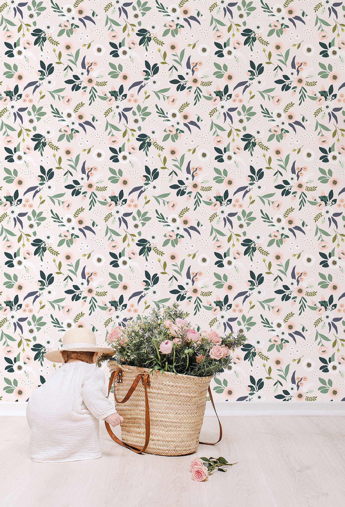 Papel pintado infantil - Flores con fondo pálido Papel pintado infantil - Flores con fondo pálido