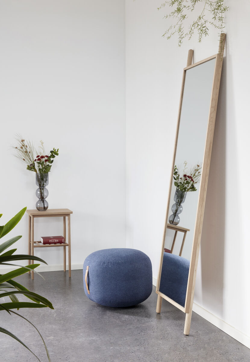 Mochi Pouf Ø50 Azul claro Mochi Pouf Ø50 Azul claro